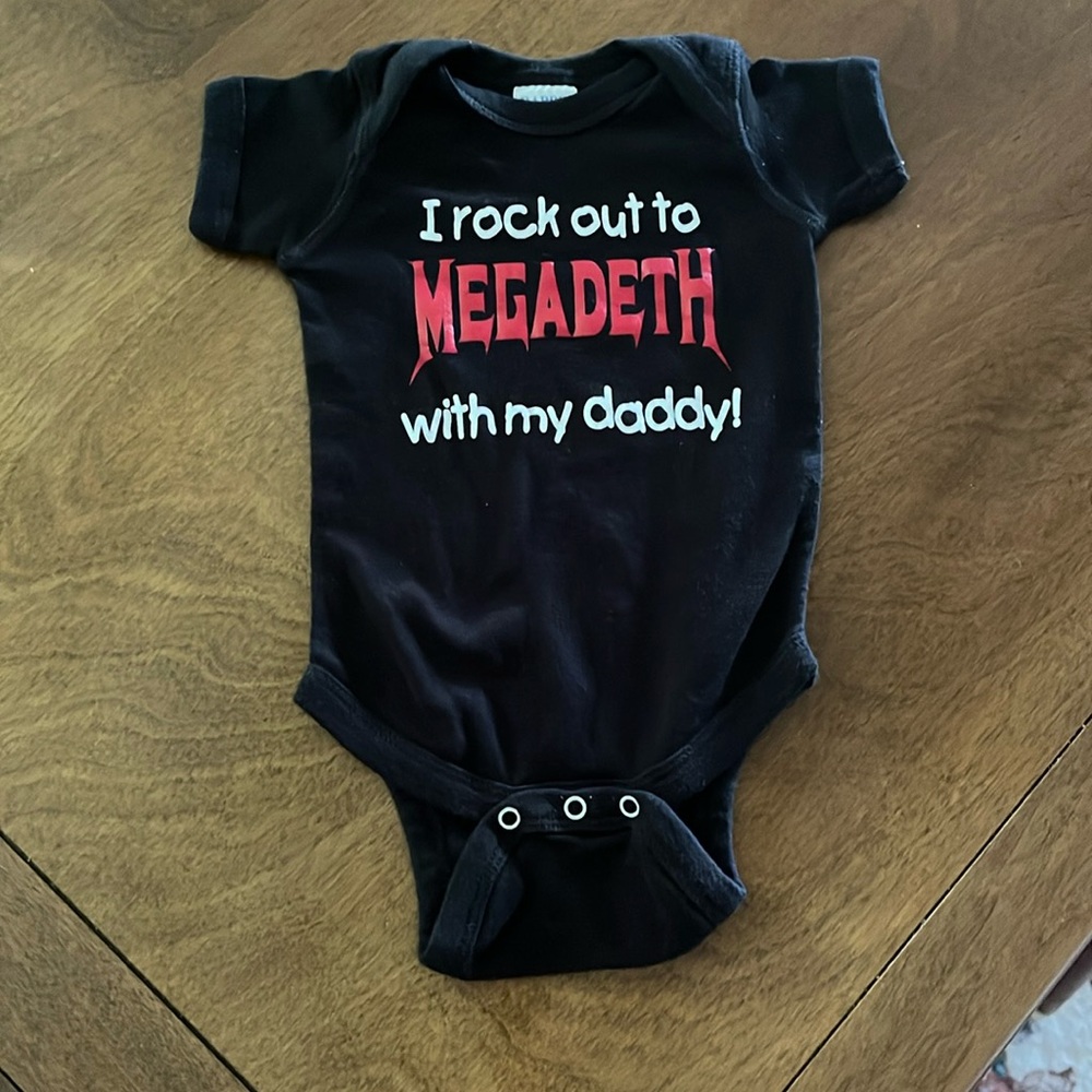 Megadeth baby onesie, never worn! size 6 months